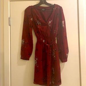 Lulu’s burgundy floral wrap dress